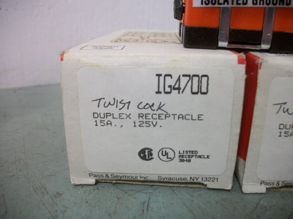 PASS & SEYMOUR LOT OF 2 DUPLEX RECEPTACLES IG4700 15AMP 125VOLT NIB