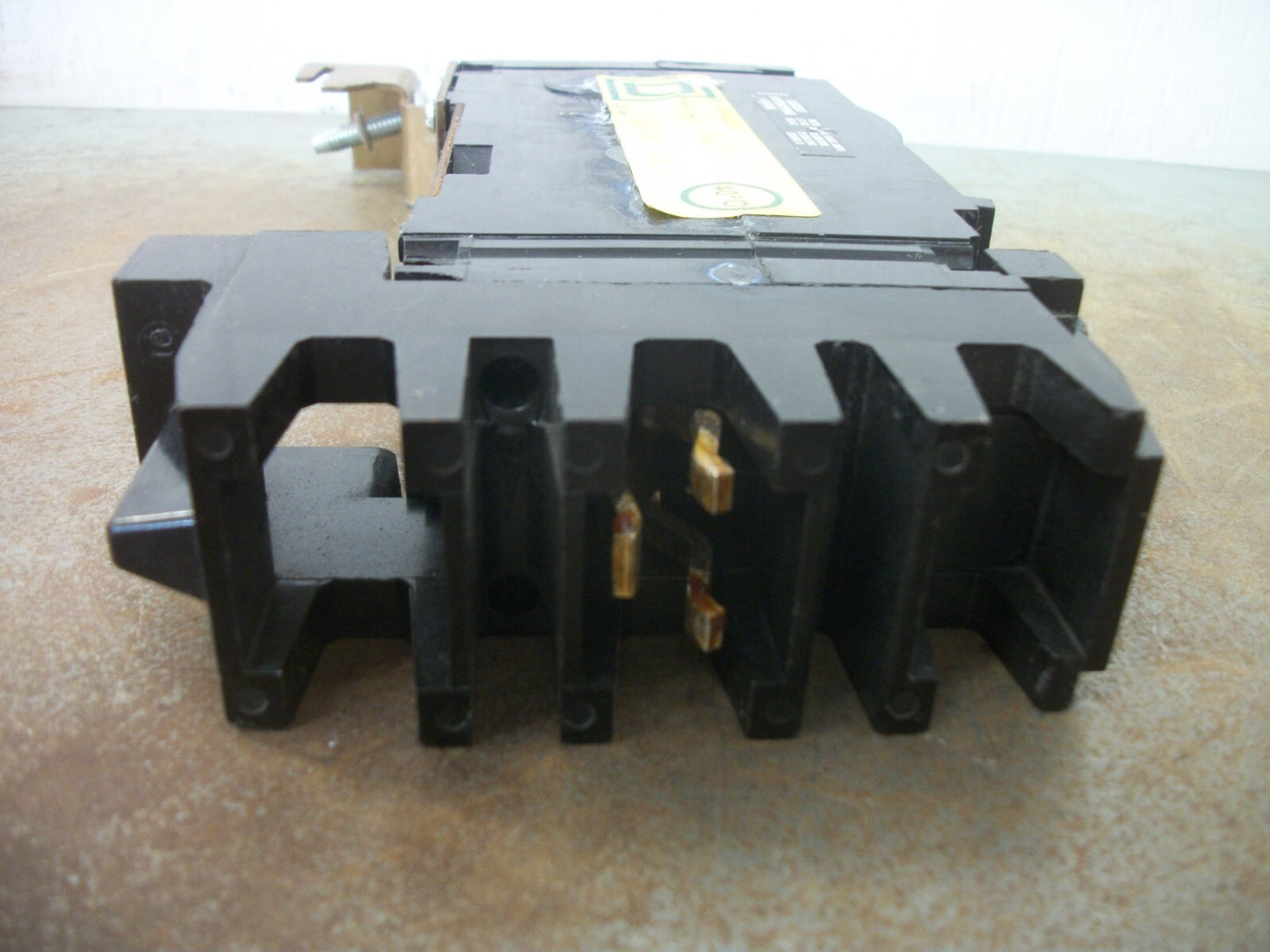 SQUARE D I-LINE FA CIRCUIT BREAKER FA14020B 20AMP 277VOLT 1POLE GRAY