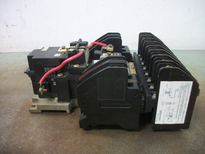 SQUARE D 30AMP 12POLE LIGHTING CONTACTOR 8903LX01200 120VCOIL