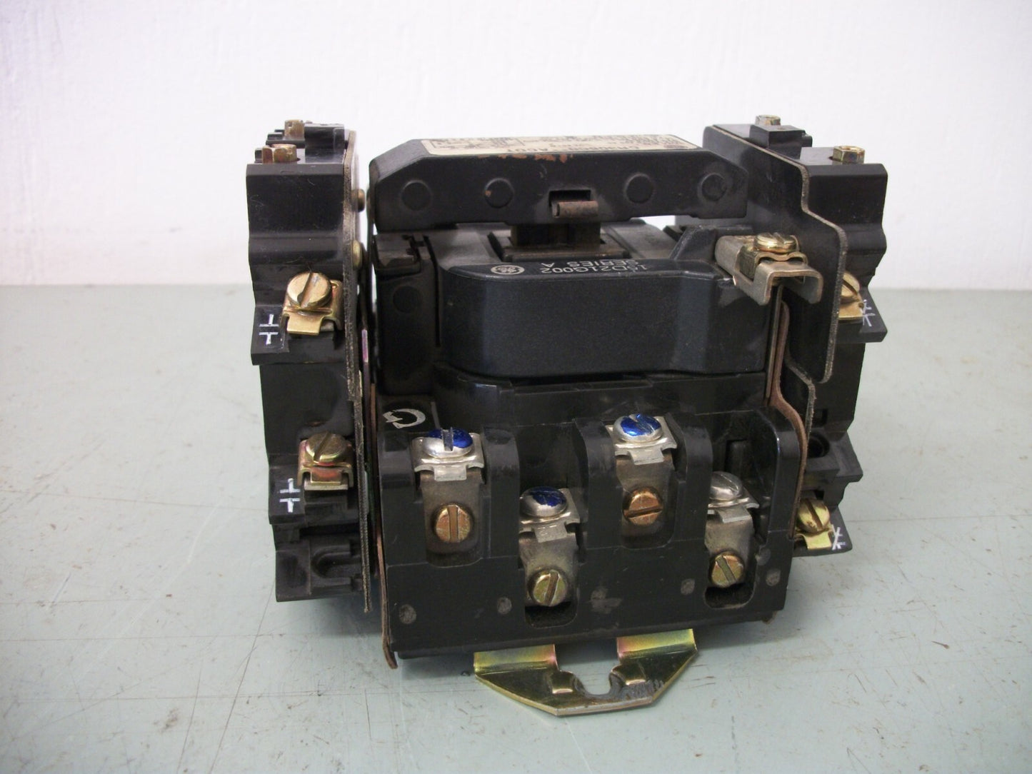 GE SIZE 1 CONTACTOR CR306C0**ACDT 27AMP 120VCOIL 3PH 600V 10HP