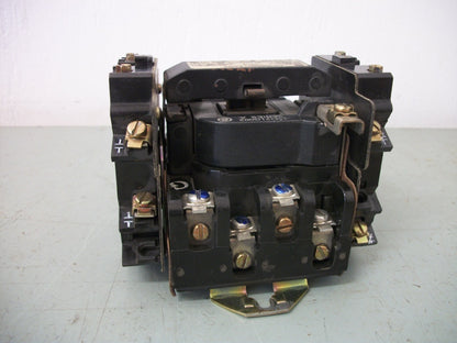 GE SIZE 1 CONTACTOR CR306C0**ACDT 27AMP 120VCOIL 3PH 600V 10HP