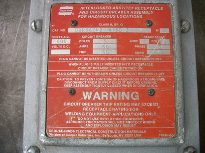 CROUSE-HINDS INTERLOCKED ARKTITE RECEPTACLE AND BREAKER ASSEMBLY DBR56742 WT60-3