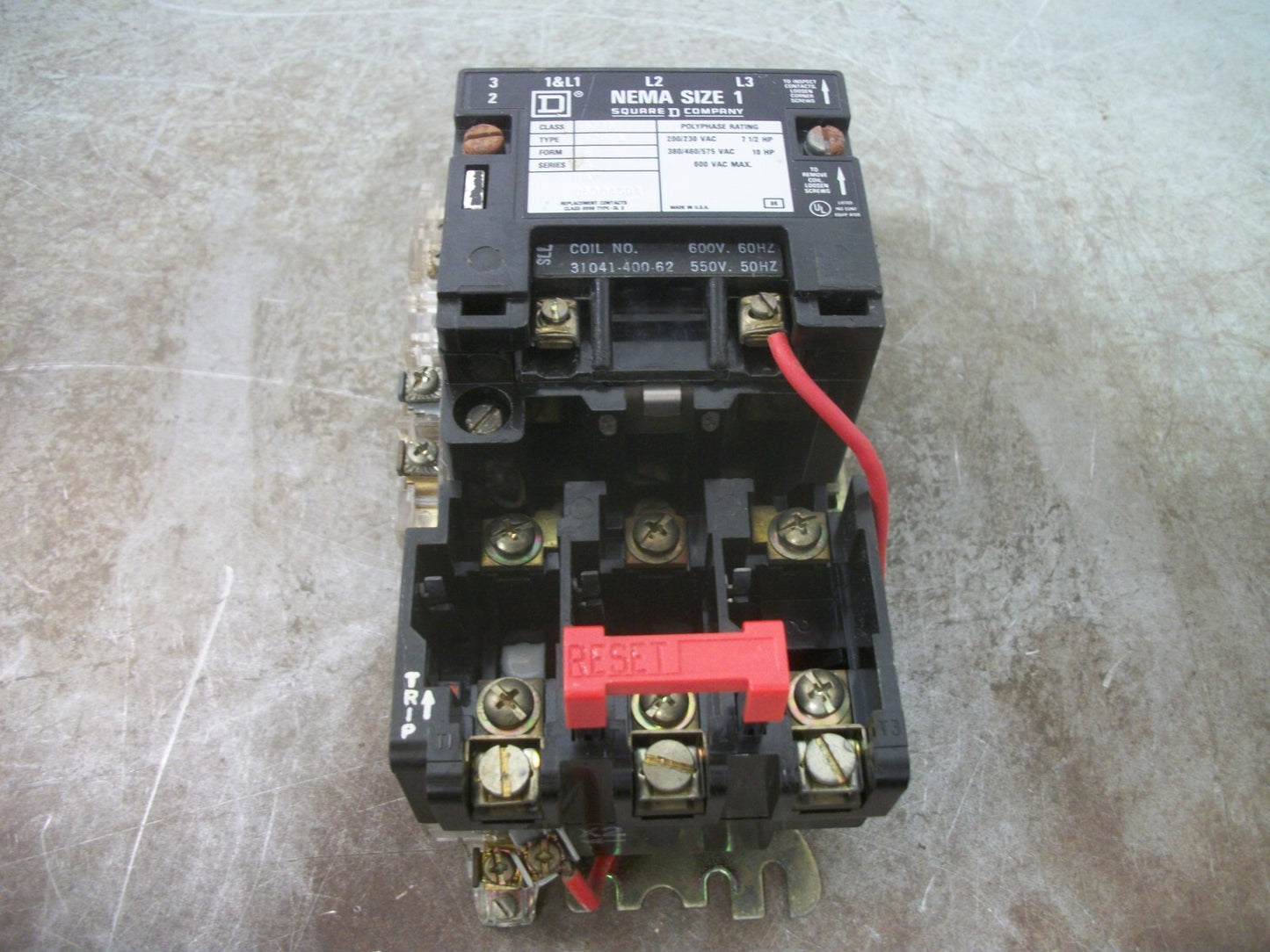 SQUARE D SIZE 1 MOTOR STARTER 8536SCO3 600VCOIL 3PH 600V 10HP NOB