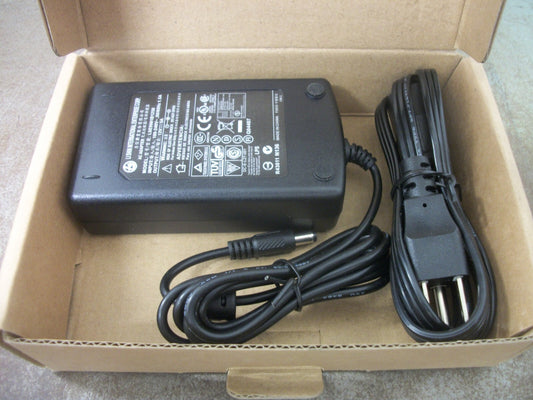LI SHIN INTERNATIONAL AC ADAPTER POWER SUPPLY LSE9901B1250 12VDC 5AMP NIB