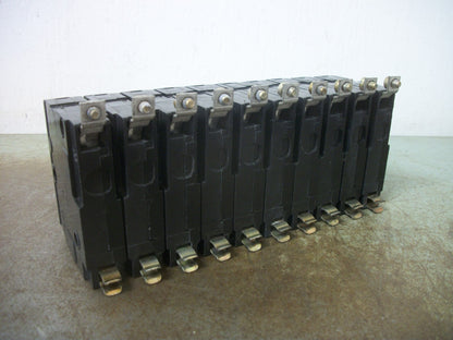 SQUARE D LOT OF 10 QOB CIRCUIT BREAKER QOB120VH 20AMP 240VOLT 1POLE 22kA OLD