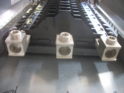 SIEMENS P1 LOAD CENTER PANELBOARD NGB 125AMP 480Y/277VOLT 3PH W/150A MAIN