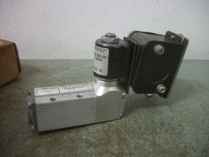 VERSA 4-WAY SOLENOID VALVE KSG-4312-K30-6K-JB1-3T-C-120V60 50-175PSI 7WATT NIB