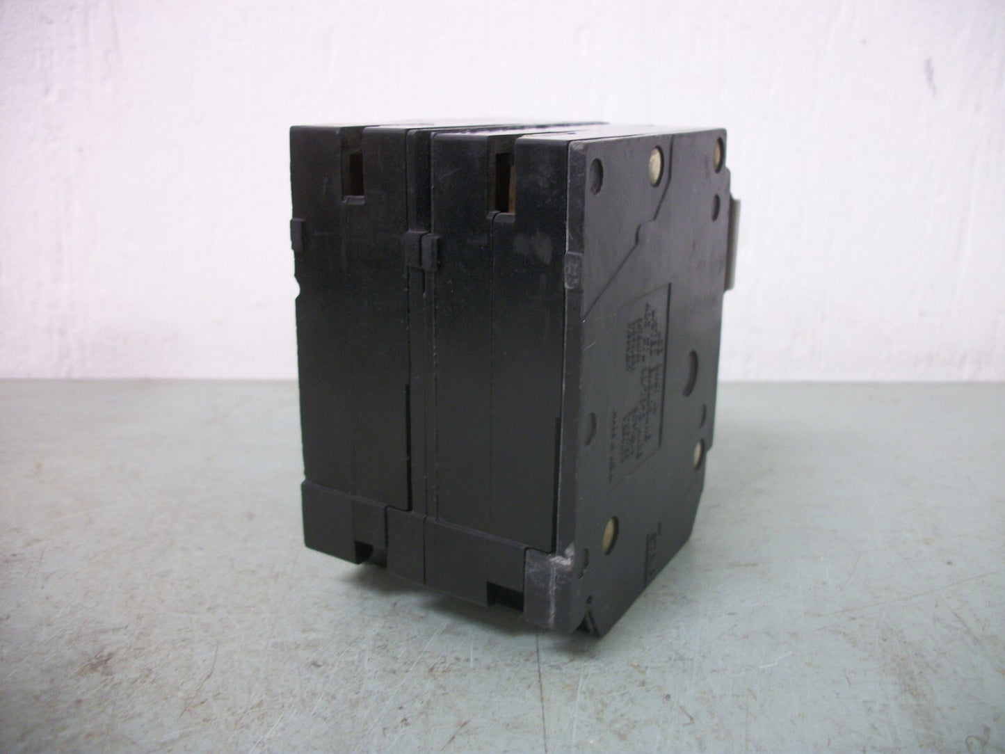 BRYANT BQ CIRCUIT BREAKER BQ240240 40AMP 240VOLT 2POLE NOB