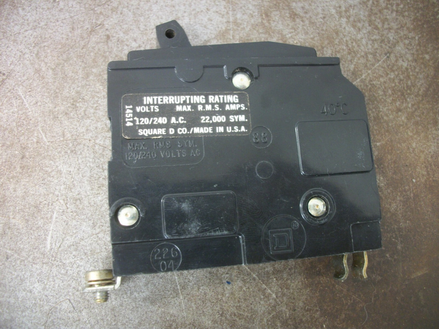 SQUARE D LOT OF 10 QOB CIRCUIT BREAKER QOB120VH 20AMP 240VOLT 1POLE 22kA OLD