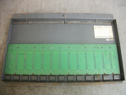 GIDDINGS & LEWIS 13-SLOT PLC CHASSIS RACK 503-18011-03R2