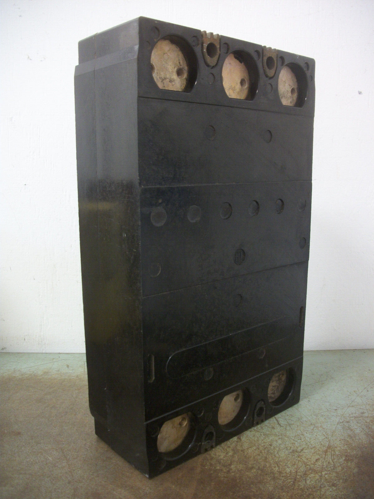 SIEMENS ITE KM3 CIRCUIT BREAKER KM3F800 800AMP 600VOLT 3POLE W/800A TRIP