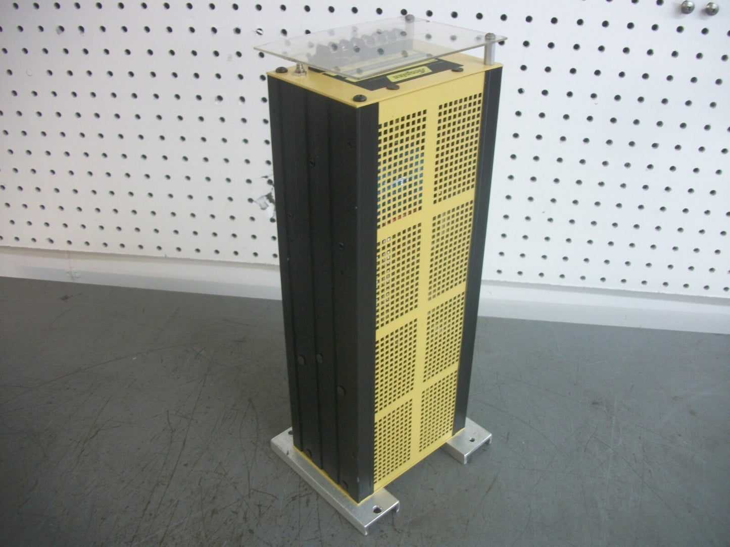 ACOPIAN REGULATED POWER SUPPLY A24MT550