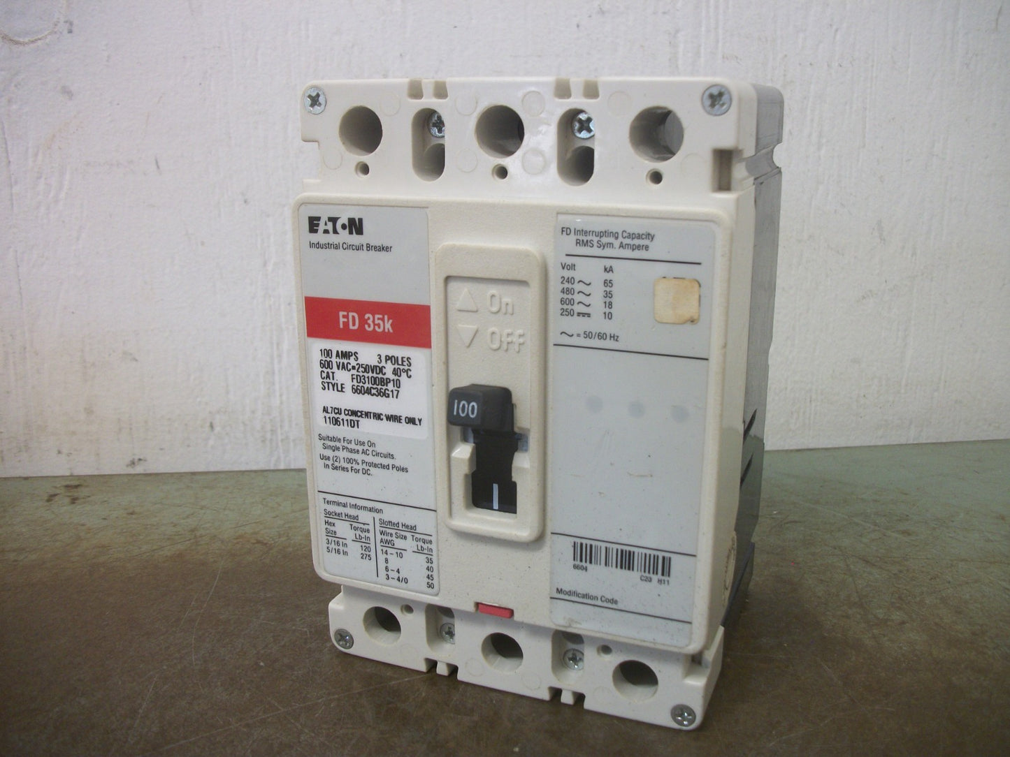 CUTLER-HAMMER FD CIRCUIT BREAKER FD3100BP10 100AMP 600VOLT 3POLE RED NOB