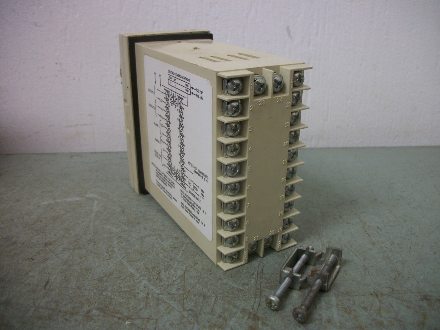 ATHENA TEMPERATURE CONTROLLER 18JFF0BBA00 0-1400F 115/230VAC 4-20mA