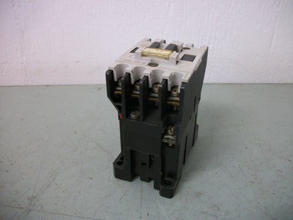 ALLEN-BRADLEY SIZE 00 CONTACTOR 509-TOD 9AMP 120VCOIL 3PH 600V 2HP