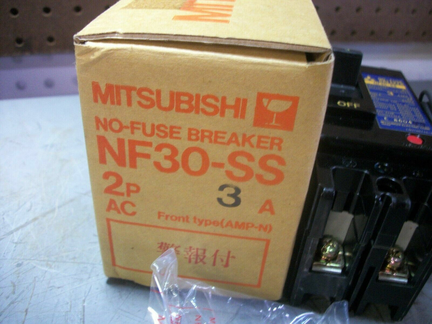 MITSUBISHI NO-FUSE CIRCUIT BREAKER NF30-SS 3AMP 600VOLT 2POLE W/ALARM SWITCH NIB