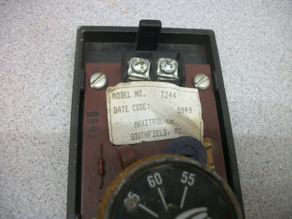 MAXITROL WALL MOUNTED TEMPERATURE SENSOR T244