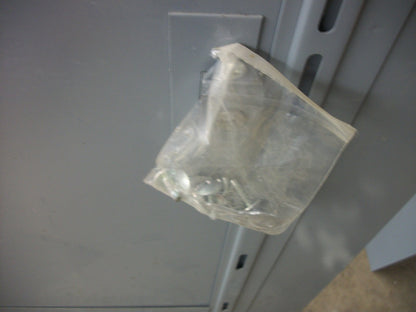 SQUARE D NQ NF PANELBOARD SURFACE FRONT NC56S NOB