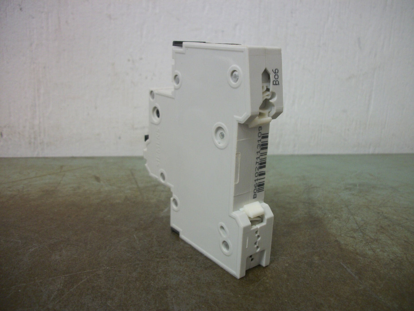 SIEMENS MINI CIRCUIT BREAKER 5SY41MCBB6 5SY4106-6 6AMP 400VOLT 1POLE