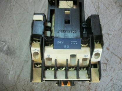 TELEMECANIQUE CONTROL RELAY CA3DN22BD 24VCOIL 10AMP
