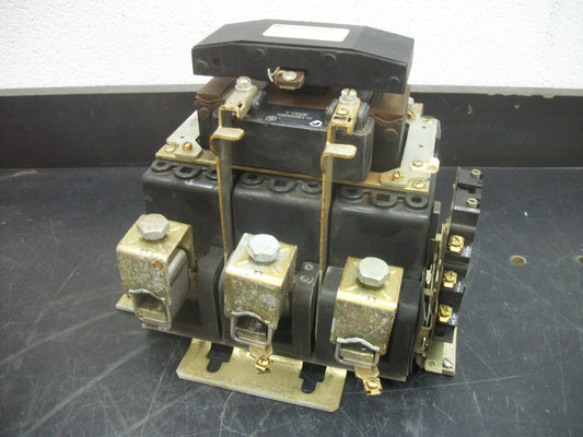 GE 300AMP 3POLE LIGHTING CONTACTOR CR360L71304TLAE 480VCOIL 600VOLT