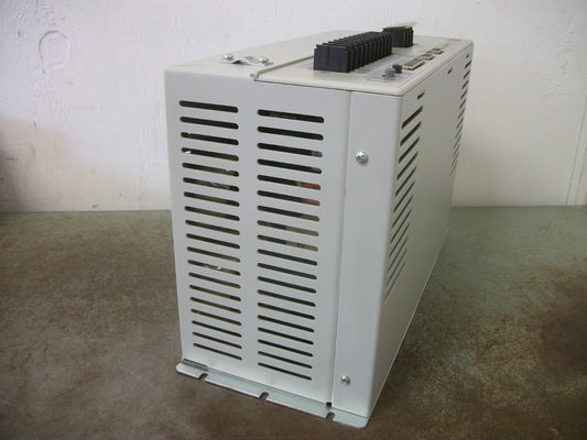 ALLEN-BRADLEY ULTRA 3000 SERVO DRIVE 2098-DSD-HV100-SE 230/460VOLT 3PH