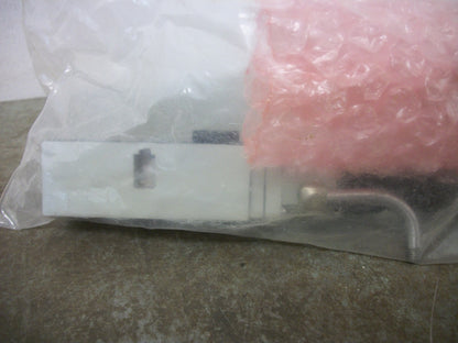 NUMATICS PNEUMATIC CONTROL REGULATOR 061RS700J000000 NOB