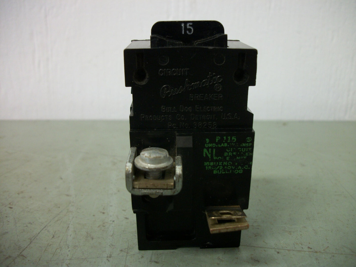 BULLDOG NI PUSHMATIC CIRCUIT BREAKER P115 15AMP 240VOLT 1POLE