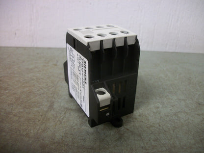 SIEMENS MINI CONTACTOR 3TG1010-0BB4 20AMP 24VCOIL 3PH 600V 5HP