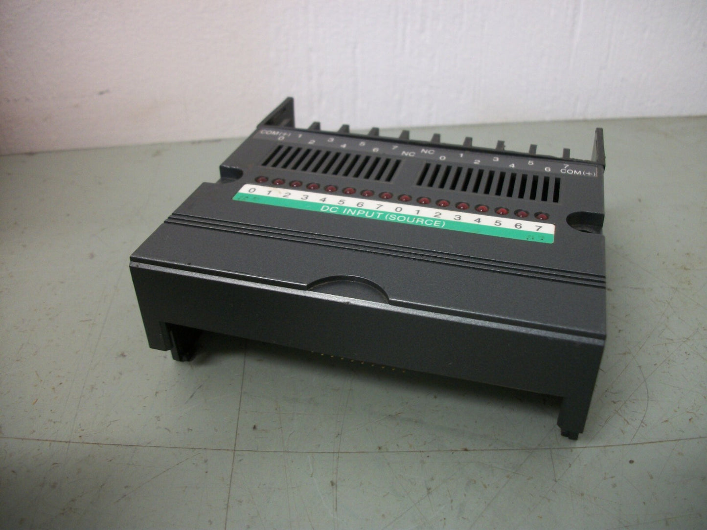 IDEC FA-1J 16-DC INPUT UNIT PFJ-N161U