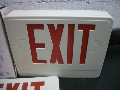 UNIVERSAL EMERGENCY EXIT LIGHTING FIXTURE EZXTEU2RWEMRC NIB