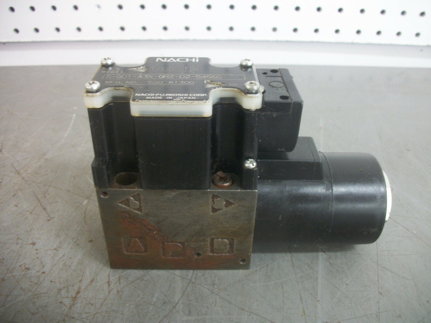 NACHI DIRECTIONAL SOLENOID VALVE S-G01-A3X-GRZ-D2-5456C