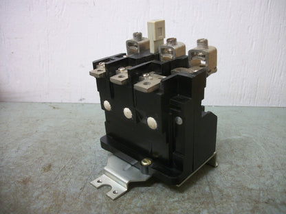 CUTLER-HAMMER THERMAL OVERLOAD RELAY FOR SIZE 2 AA23A NOB