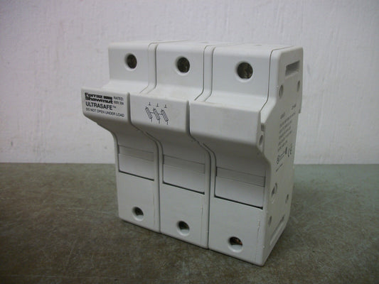 FERRAZ-SHAWMUT ULTRASAFE CLASS J FUSEHOLDER US3J3 30AMP 600VOLT 3POLE