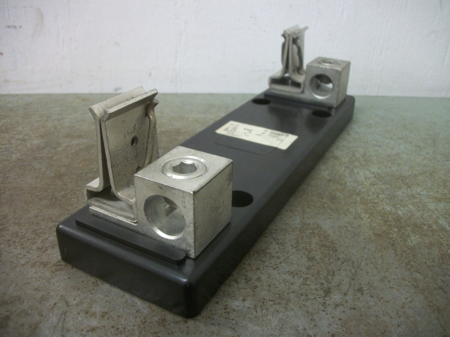 GOULD SHAWMUT CLASS H/K FUSEHOLDER 62001 200AMP 600VOLT 1POLE NOB