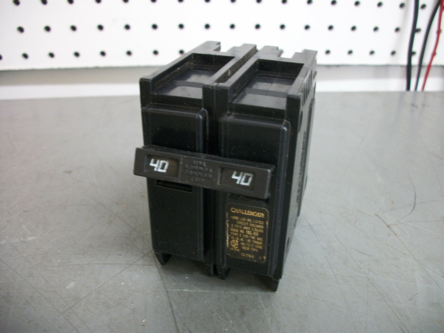 CHALLENGER TYPE C CIRCUIT BREAKER C240 40AMP 240VOLT 2POLE