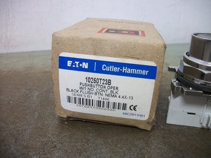 CUTLER-HAMMER BLACK FLUSH PUSHBUTTON 10250T23B *NIB*