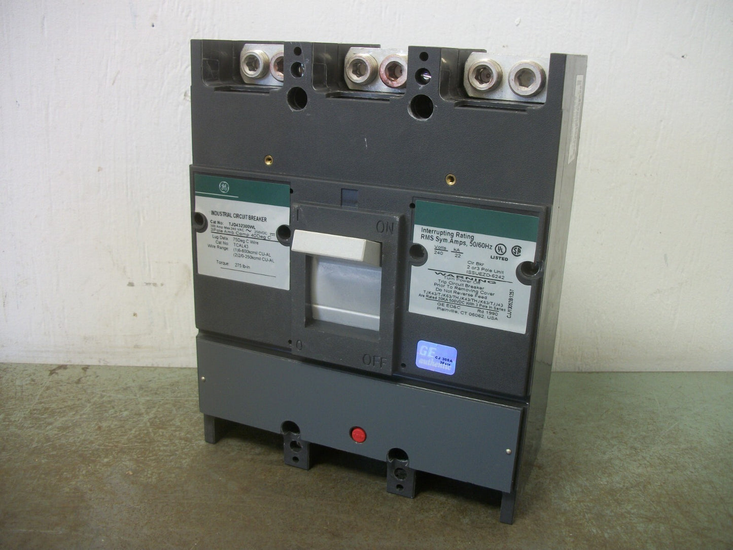 GE TJD CIRCUIT BREAKER TJD432300WL 300AMP 240VOLT 3POLE