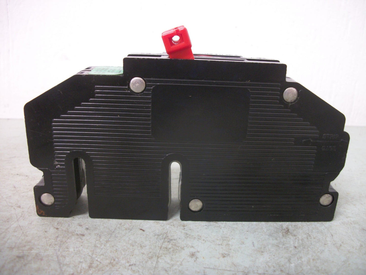 ZINSCO R38 TANDEM CIRCUIT BREAKER R3820 R382020 20AMP 240VOLT 2POLE