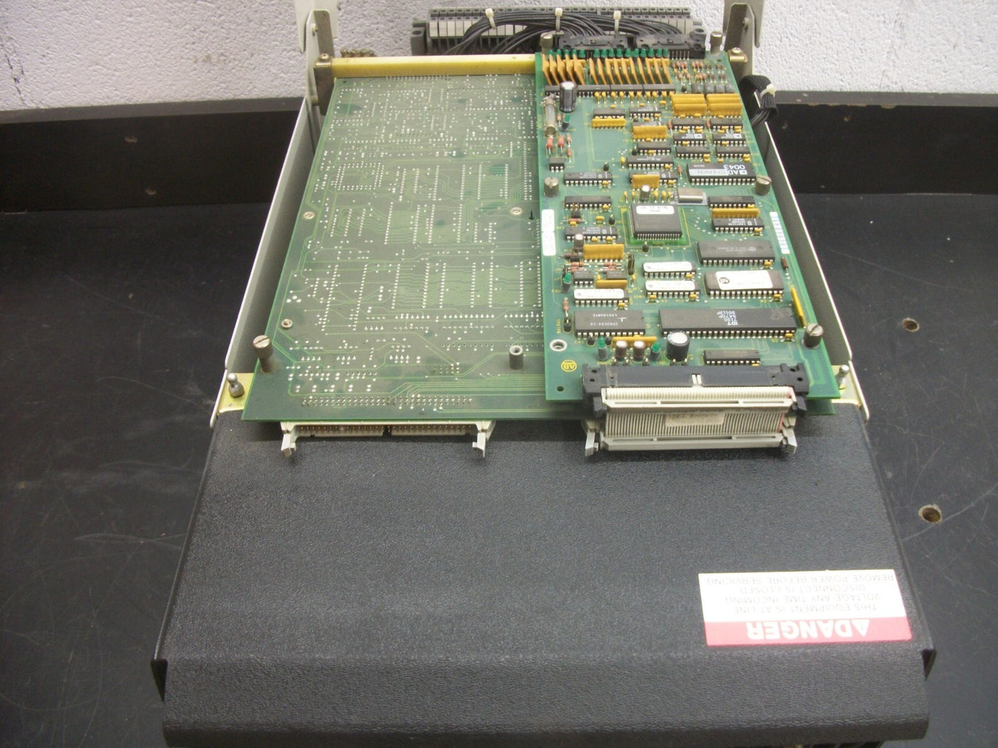 ALLEN-BRADLEY 1395 30HP DC DRIVE 1395-A71-D2-P12-X1 FIELD 150VDC ARM 240VDC