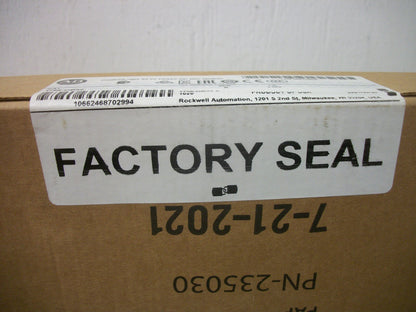 ALLEN-BRADLEY CONTROLLOGIX 32PT 12/24VDC D/O OUTPUT MODULE 1756-OB32 NIB