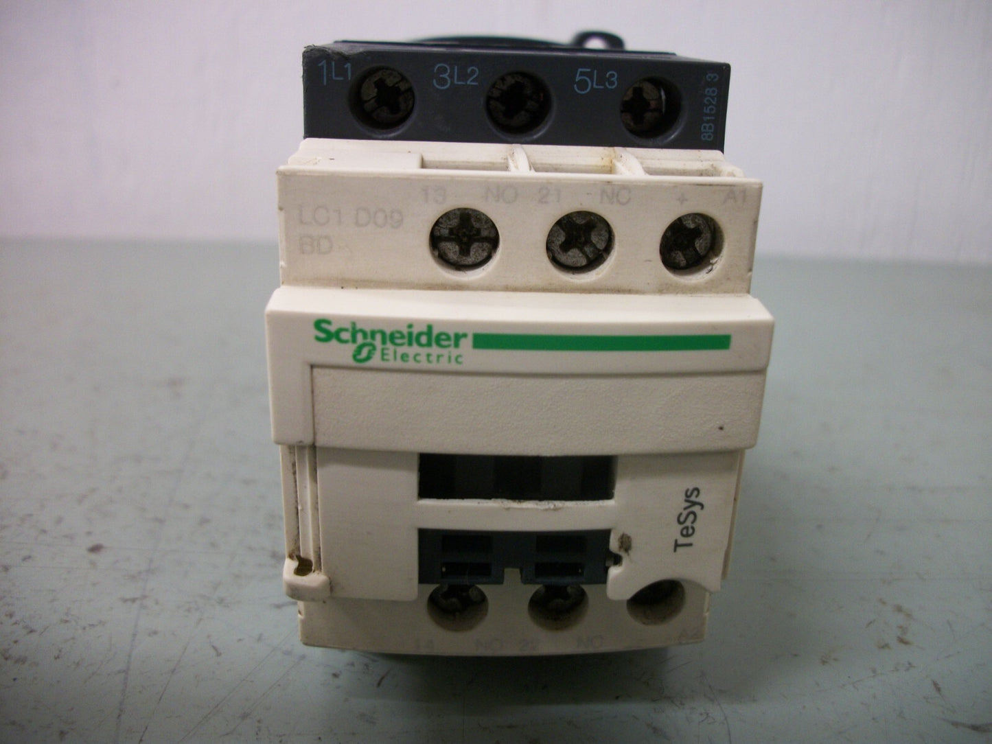 TELEMECANIQUE CONTACTOR LC1D09BD 25AMP 24VCOIL 3PH 600V 7.5HP
