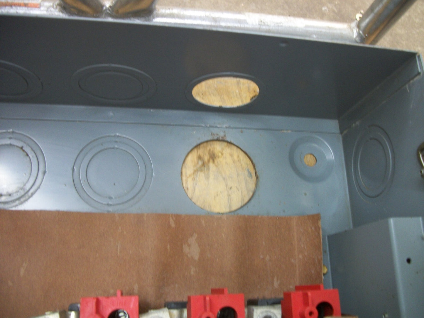 SIEMENS DOUBLE THROW DISCONNECT TYPE 1 NF354DTK 200AMP 600VOLT 3POLE NON-FUSIBLE