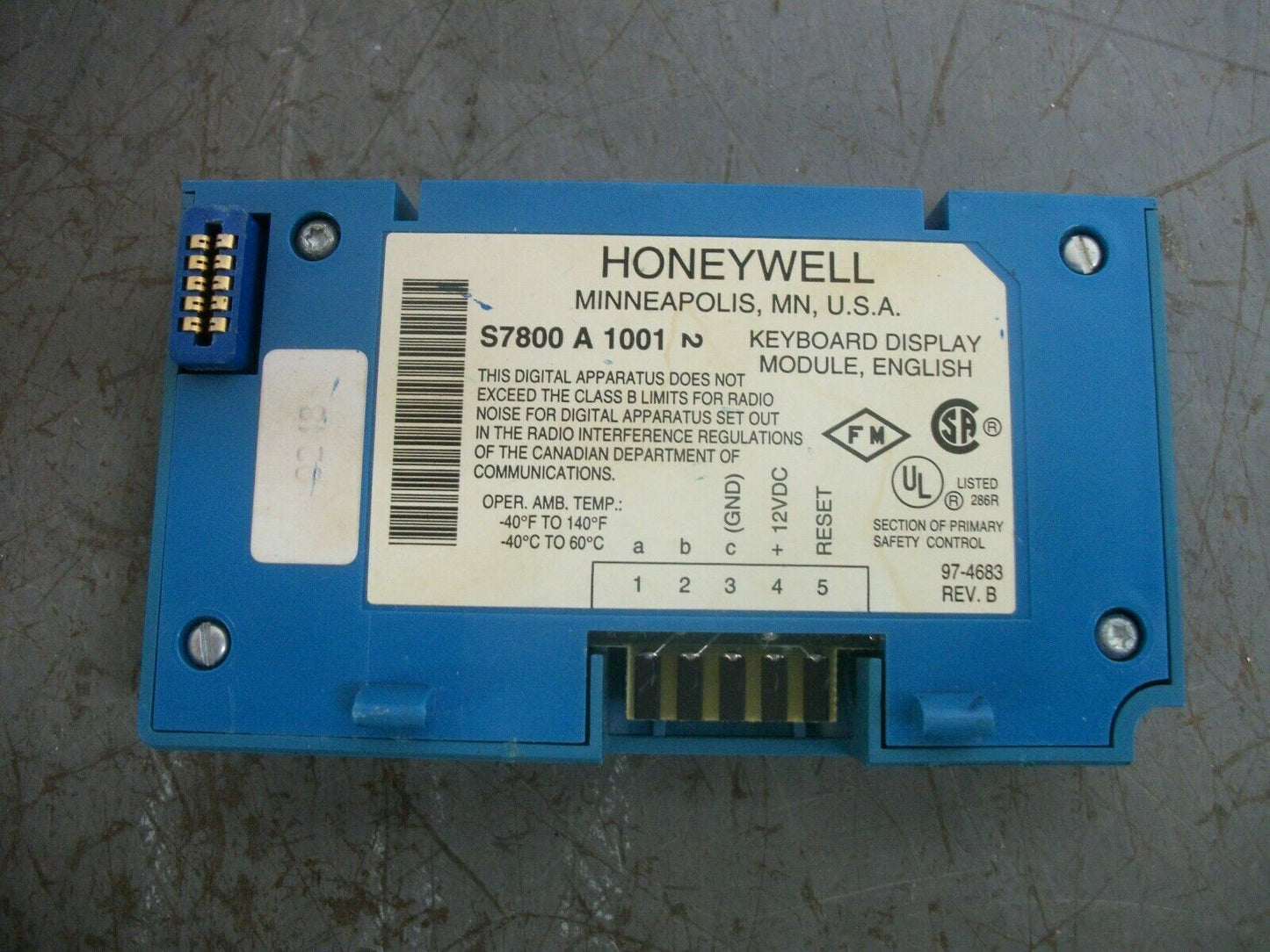 HONEYWELL BURNER CONTROL ST7800A1005 W/KEYBOARD S7800A1001 FLAME AMPLIFIER