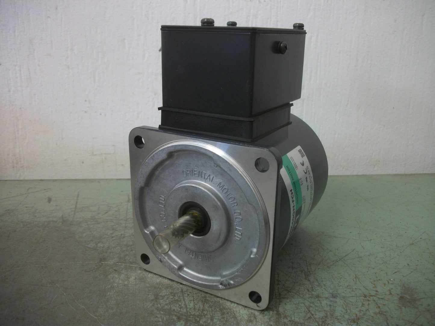 ORIENTAL MOTOR 40WATT INDUCTION MOTOR 5IK40GN-FCH 115VOLT 1500RPM NOB