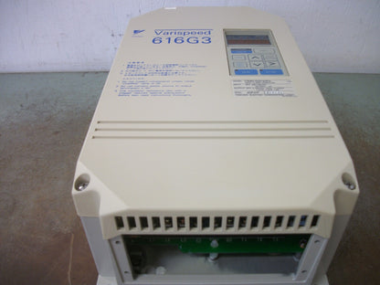 YASKAWA VARISPEED 616G3 0.5HP INVERTER DRIVE CIMR-G3V40P4 460VOLT 3PH 1.4KVA