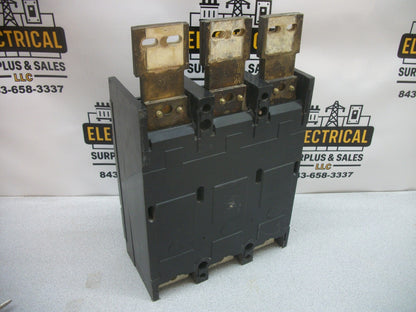 GE TJD CIRCUIT BREAKER TJD432300 300AMP 240VOLT 3POLE W/HARDWARE