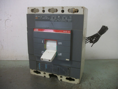 ABB SACE S6 S6N CIRCUIT BREAKER AA00494504 600AMP 600VOLT 3POLE W/SHUNT&AUX