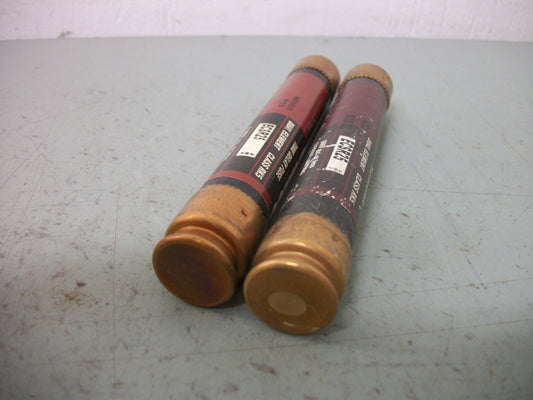 EDISON LOT OF 2 BULLET FUSES ECSR25 25AMP 600VOLT