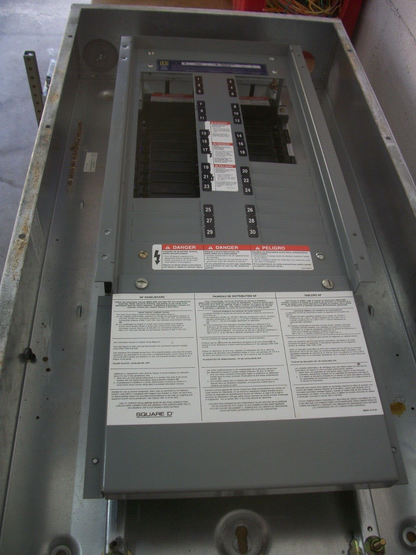 SQUARE D NF LOAD CENTER PANELBOARD NF430L2C 250AMP 600Y/347/240VOLT 3PH